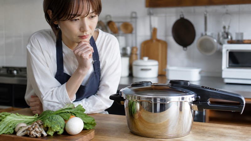 クリステル鍋は高すぎる？後悔しない重さと収納の見方